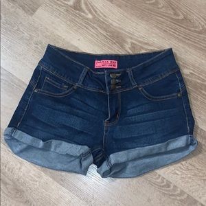 Wax Jean- Cuffed denim shorts
